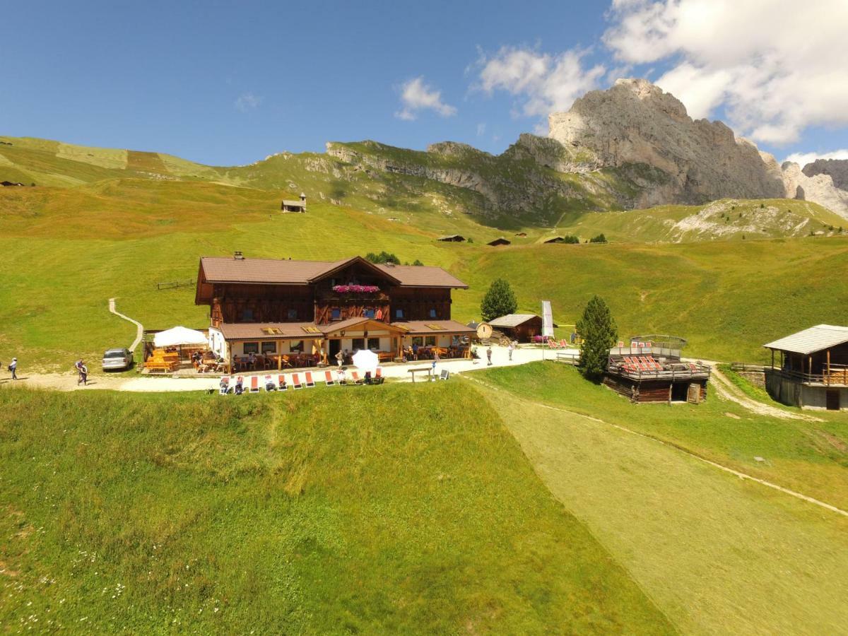 Rifugio Fermeda Hutte ξενώνας Santa Cristina Val Gardena Εξωτερικό φωτογραφία